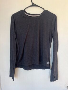 Reebok Women’s Long-Sleeve Crew Top - Charcoal Black